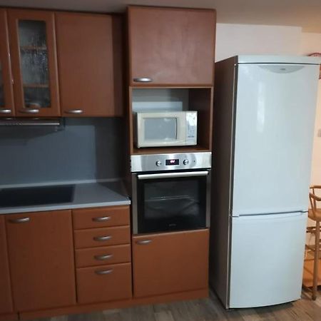 Apartman Damiko Apartment ชริบสกา ภายนอก รูปภาพ