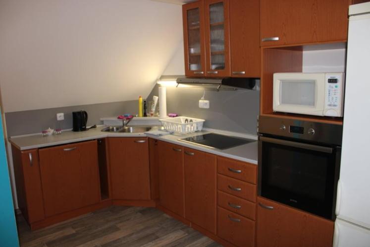 Apartman Damiko Apartment ชริบสกา ภายนอก รูปภาพ