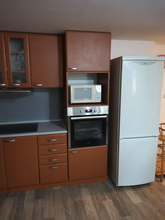 Apartman Damiko Apartment ชริบสกา ภายนอก รูปภาพ